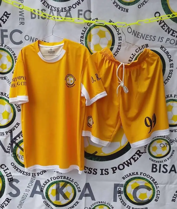 club kit photo